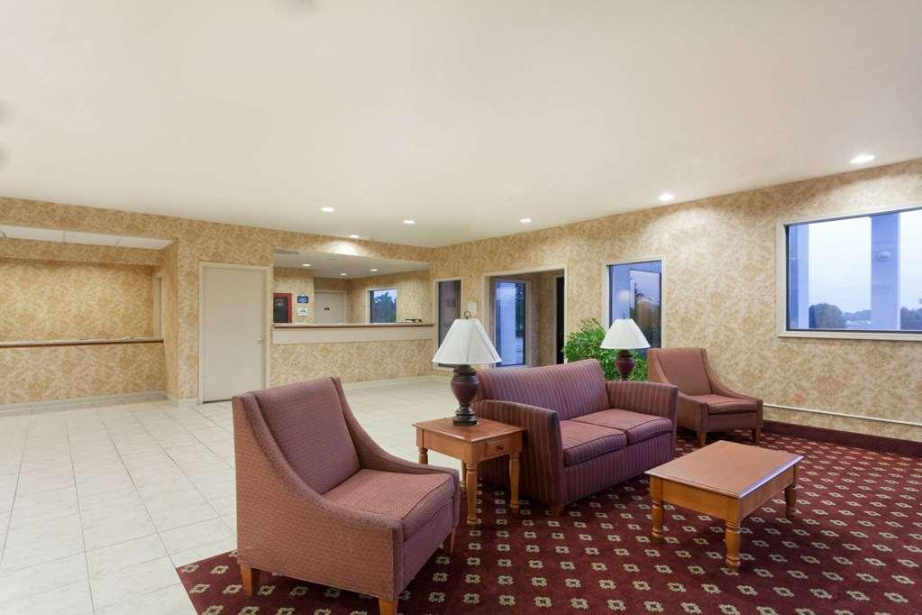 Days Inn & Suites By Wyndham Wynne Inreriör bild